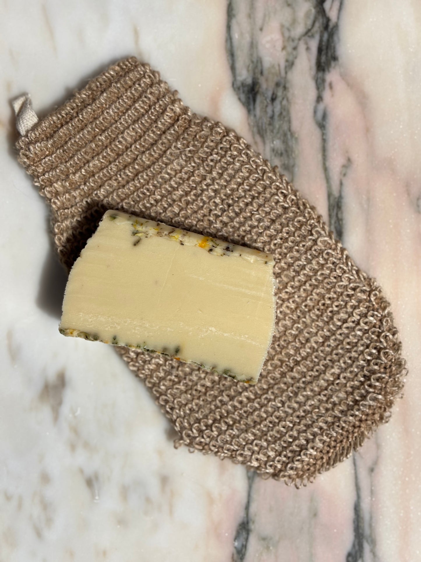 GOAT MILK CLEANSING SOAP INFUSED WITH CALENDULA & LAVENDER